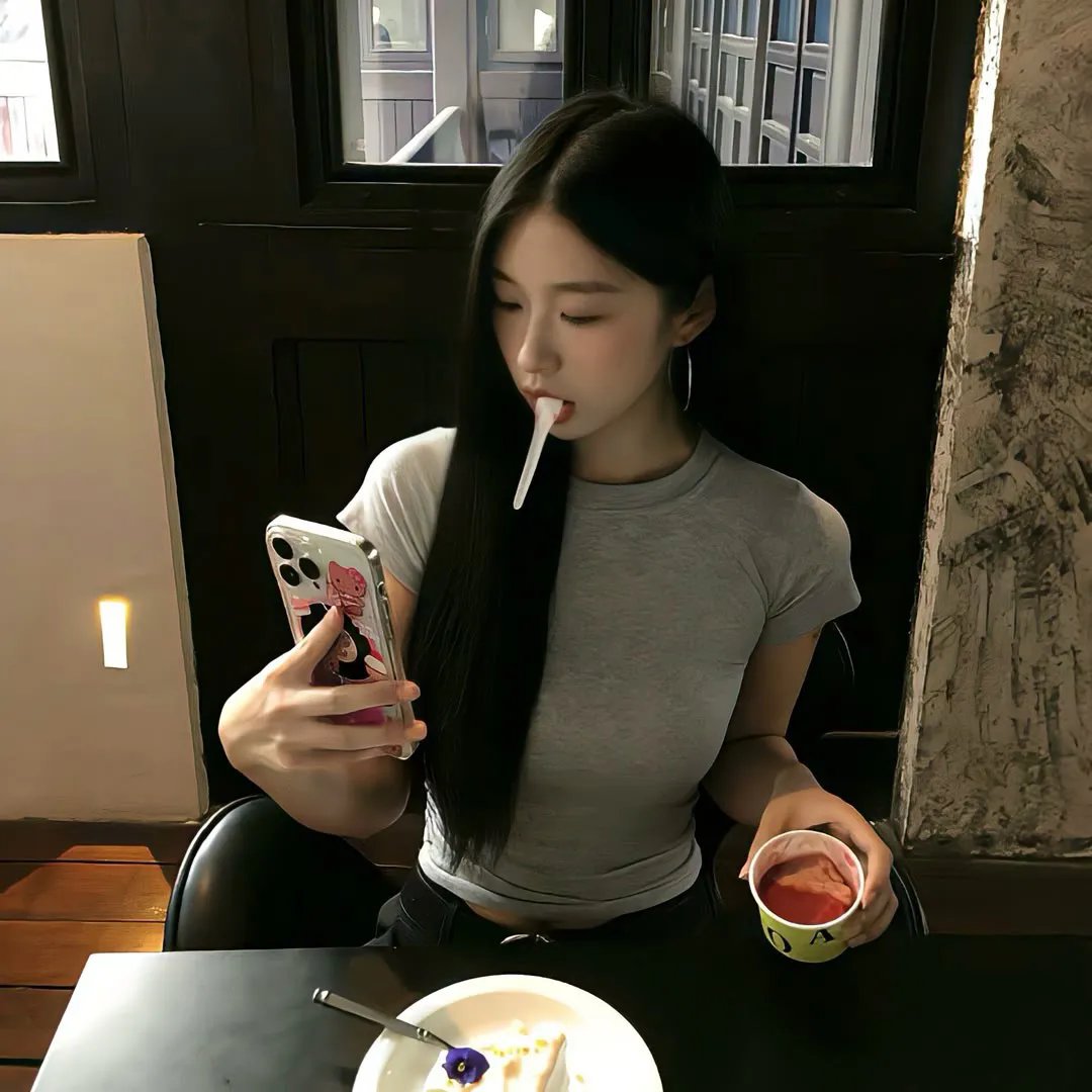 艾莉莎‧施莱辛格:战妆